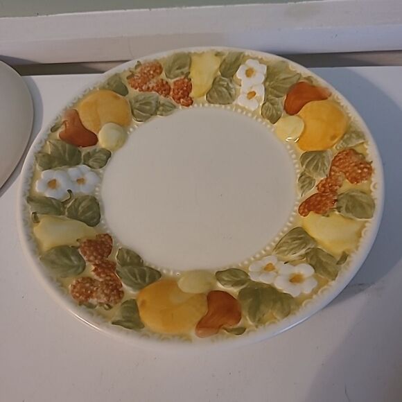 Metlox Vernon Ware Plates - Picture 5 of 10